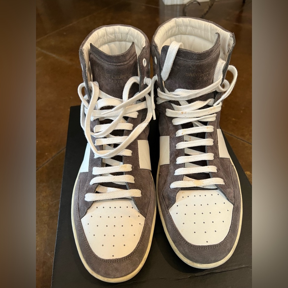 Saint Laurent Grey and white mid tops - Picture 5 of 5
